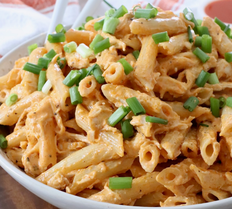 -Creamy Buffalo Garlic Butter Chicken Penne