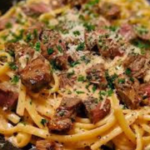 One-Pot Spicy Ranch Cheddar Chicken Pasta
